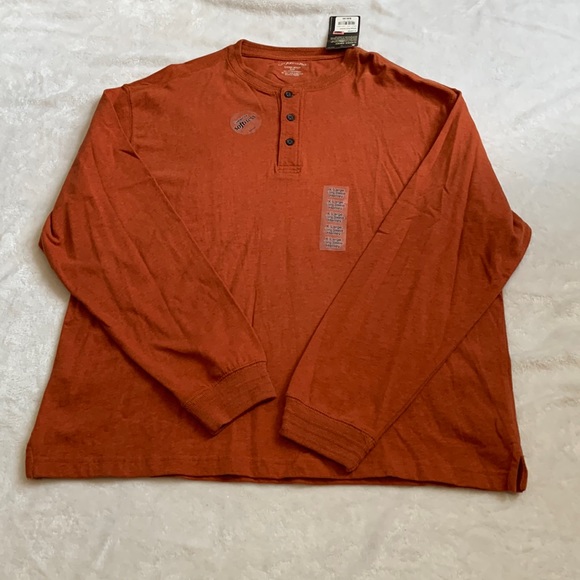 St. John’s Bay sueded Henley shirt size XL - Picture 1 of 6